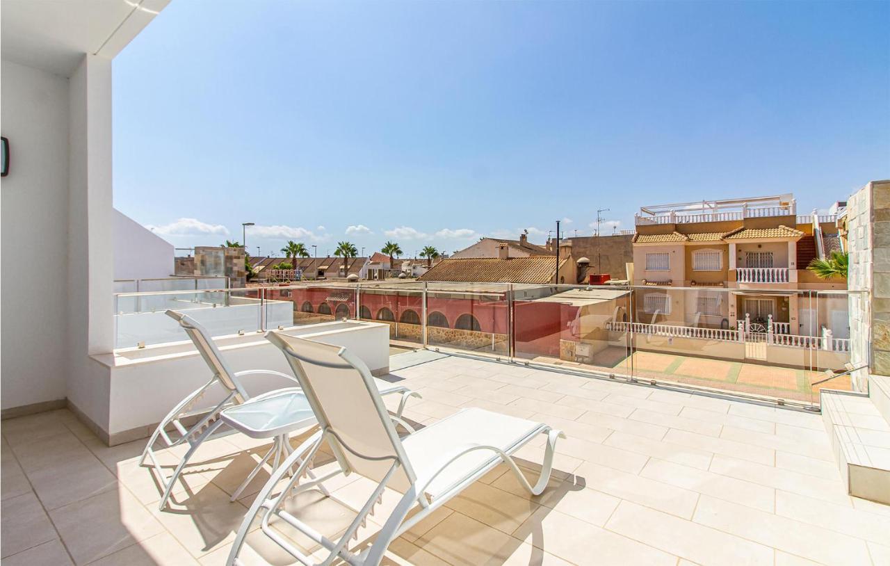 Gorgeous Home In Los Alcazares With Wifi 외부 사진