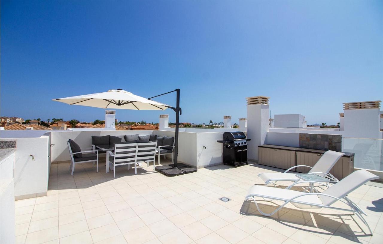 Gorgeous Home In Los Alcazares With Wifi 외부 사진