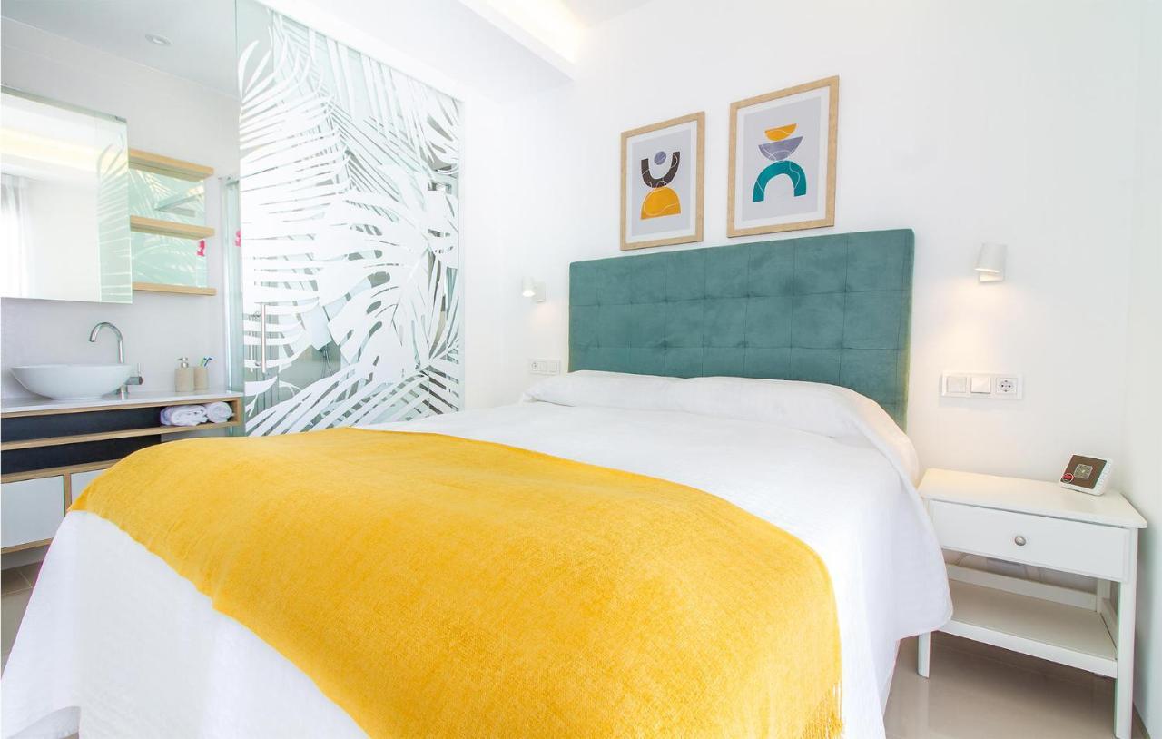 Gorgeous Home In Los Alcazares With Wifi 외부 사진